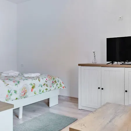 Privatunterkunft Krab *